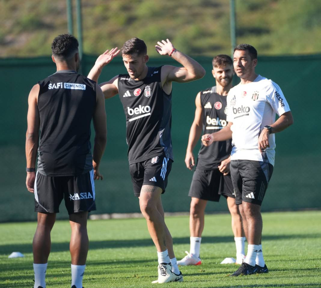 Beşiktaş sahaya indi. Dikkat çeken Rafa Silva detayı - Resim: 20